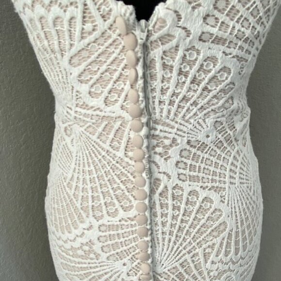 VOWD Compass Plunging Mermaid White Lace Wedding Dress Sz XS - Picture 10 of 16